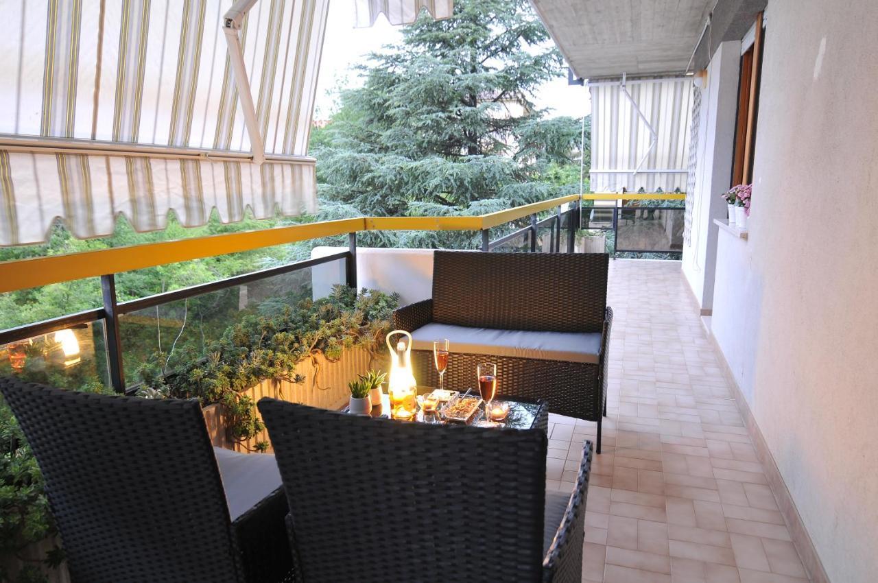 Sole & Querce Apartments- Bike Friendly With Garage Ланчано Екстериор снимка